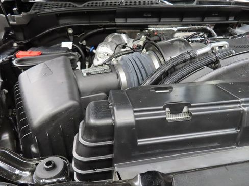 Used 2025 GMC Sierra 2500 AT4X w/ AT4X AEV Edition AWD/4WD image 32