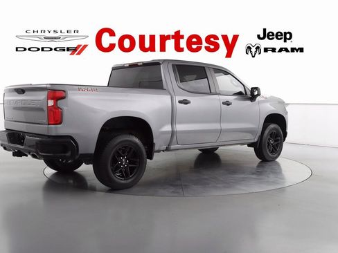 Used 2021 Chevrolet Silverado 1500 Custom Trail Boss w/ Safety Confidence Package image 5