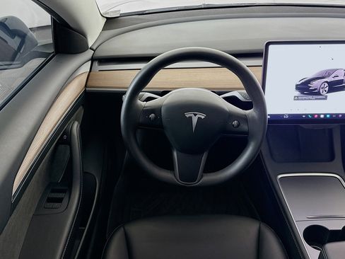 Used 2023 Tesla Model 3 Standard Range RWD image 17
