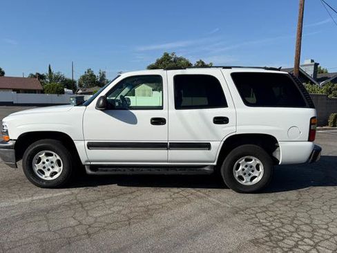 Used 2004 Chevrolet Tahoe LS RWD image 3