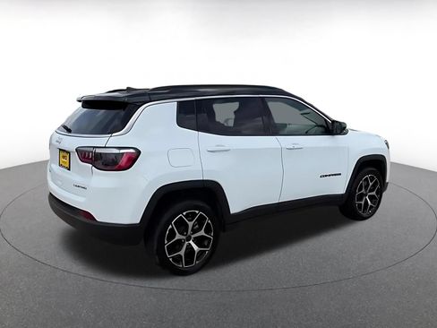 Used 2025 Jeep Compass Limited AWD/4WD image 14