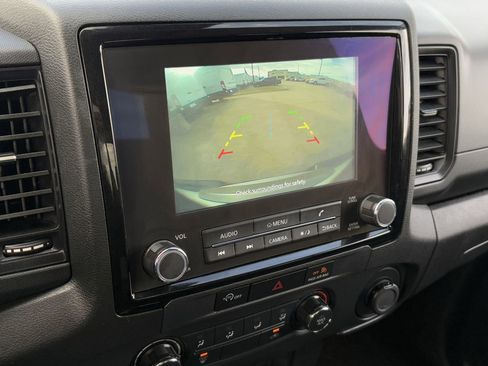 Used 2024 Nissan Frontier S w/ S Utility Package image 21