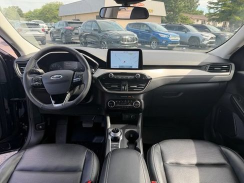 Used 2021 Ford Escape SEL AWD/4WD image 2