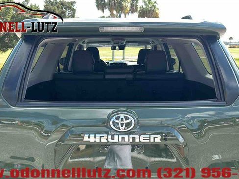 Used 2022 Toyota 4Runner TRD Sport w/ Technology Package image 12