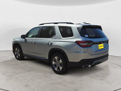 New 2026 Honda Pilot EX-L image 3