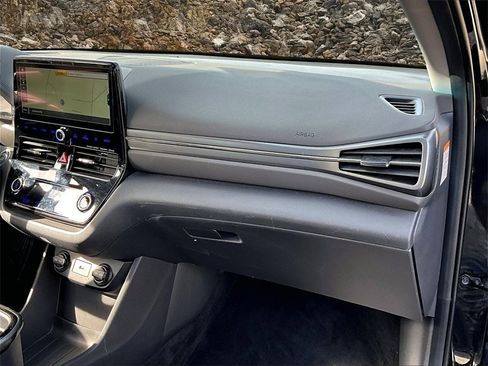 Used 2020 Hyundai Ioniq Limited image 15