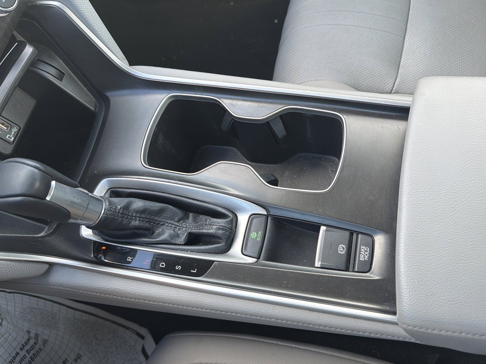 Used 2018 Honda Accord EX-L image 33