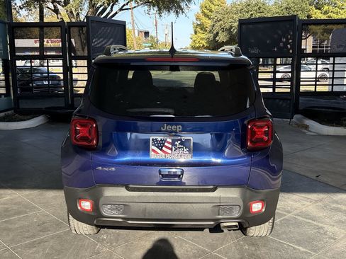 Used 2020 Jeep Renegade Altitude image 5