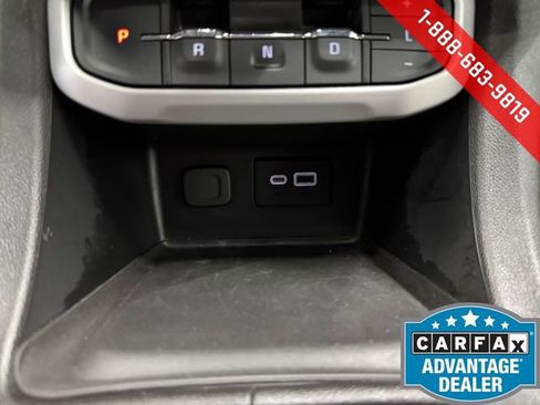 Certified 2023 GMC Acadia SLE w/ Driver Convenience Package image 17