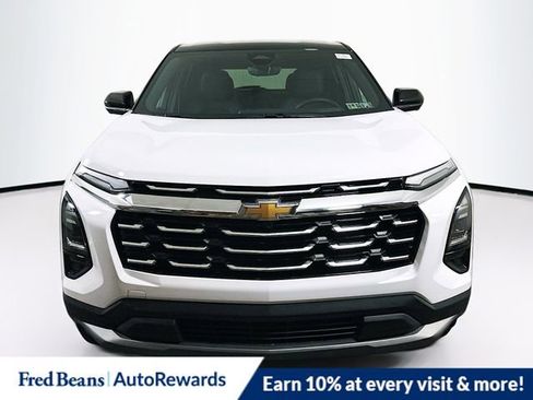 New 2026 Chevrolet Equinox LT w/ Convenience Package II image 2