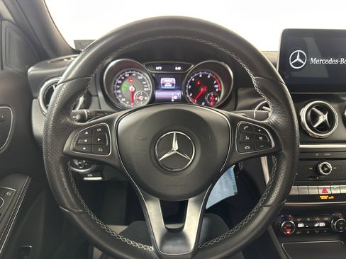 Used 2018 Mercedes-Benz GLA 250 4MATIC image 12
