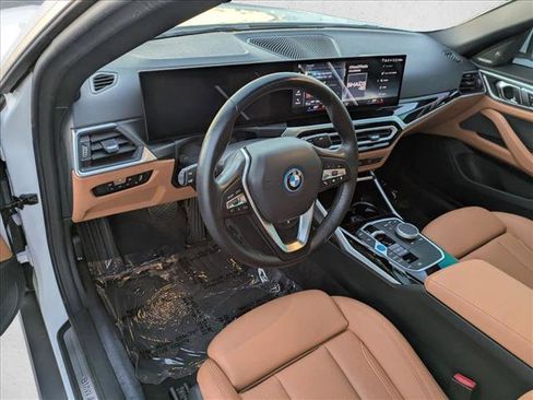 Used 2023 BMW i4 eDrive40 w/ Premium Package image 10