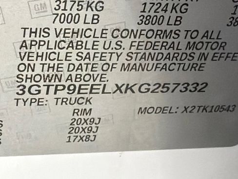 Used 2019 GMC Sierra 1500 AT4 w/ AT4 Premium Package AWD/4WD image 32