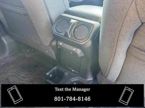 Used 2024 Jeep Wrangler Sport S image 12