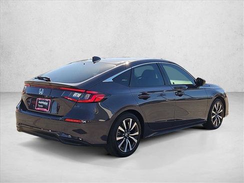 Used 2024 Honda Civic EX-L image 5