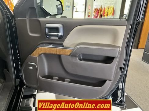 Used 2018 GMC Sierra 1500 SLT AWD/4WD image 36