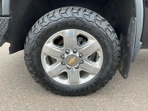Certified 2022 Chevrolet Silverado 3500 LTZ w/ LTZ Premium Package AWD/4WD image 34