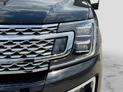 Used 2019 Ford Expedition Platinum AWD/4WD image 10