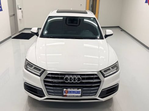 Used 2018 Audi Q5 2.0T Premium Plus w/ Premium Plus Package AWD/4WD image 6
