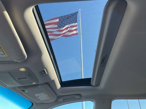 Used 2016 Nissan Pathfinder Platinum AWD/4WD image 28