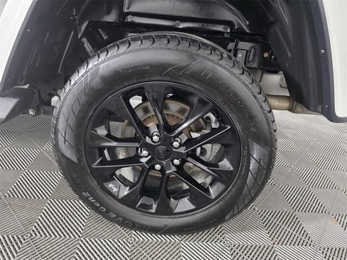 Used 2023 Jeep Gladiator Overland image 18