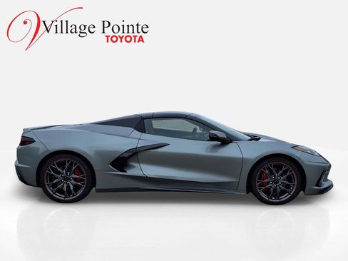 Used 2024 Chevrolet Corvette Stingray Preferred Conv image 6