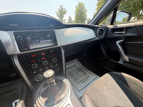 Used 2013 Subaru BRZ Limited w/ Popular Pkg 1B RWD image 24