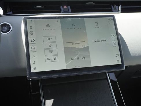 New 2026 Land Rover Range Rover Evoque S image 15