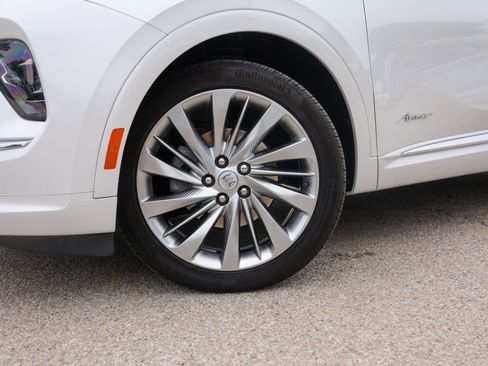 Used 2025 Buick Envision Avenir AWD/4WD image 4