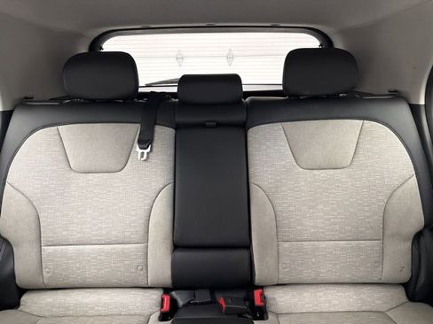 Used 2023 Kia Niro Wave w/ Wave Preserve Package image 18