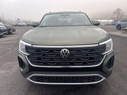New 2026 Volkswagen Atlas Cross Sport SEL AWD/4WD image 2