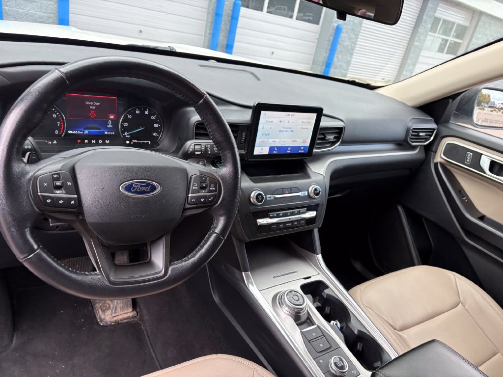 Used 2020 Ford Explorer XLT w/ Equipment Group 202A AWD/4WD image 19