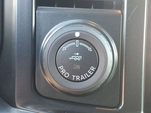 New 2026 Ford F250 Platinum w/ Tremor Off-Road Package image 16