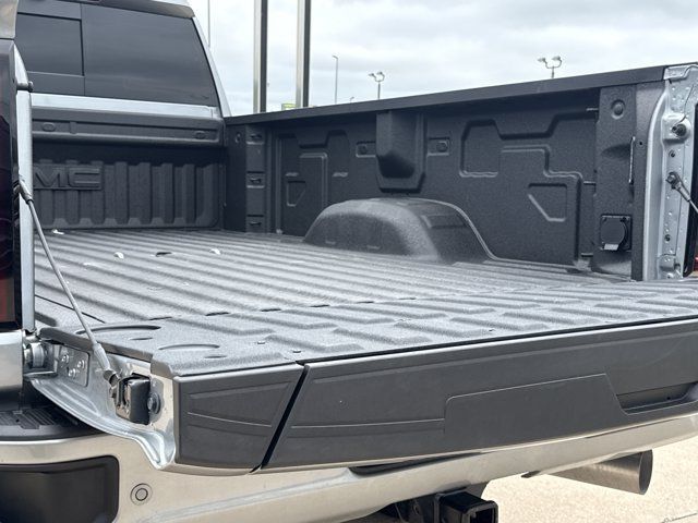Used 2026 GMC Sierra 3500 Denali Ultimate w/ Snow Plow Prep/Camper Package AWD/4WD image 9