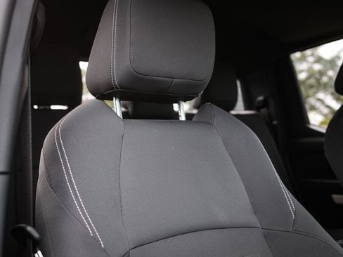 Used 2024 Toyota Tacoma TRD Off-Road image 35