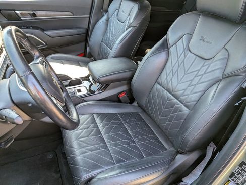Used 2023 Kia Telluride SX Prestige X-Pro AWD/4WD image 13