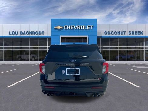 Used 2024 Ford Explorer ST w/ Equipment Group 401A image 7