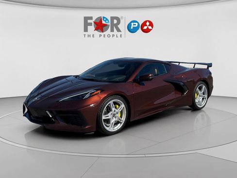 Used 2022 Chevrolet Corvette Stingray Preferred Cpe w/ Battery Protection Package RWD image 9