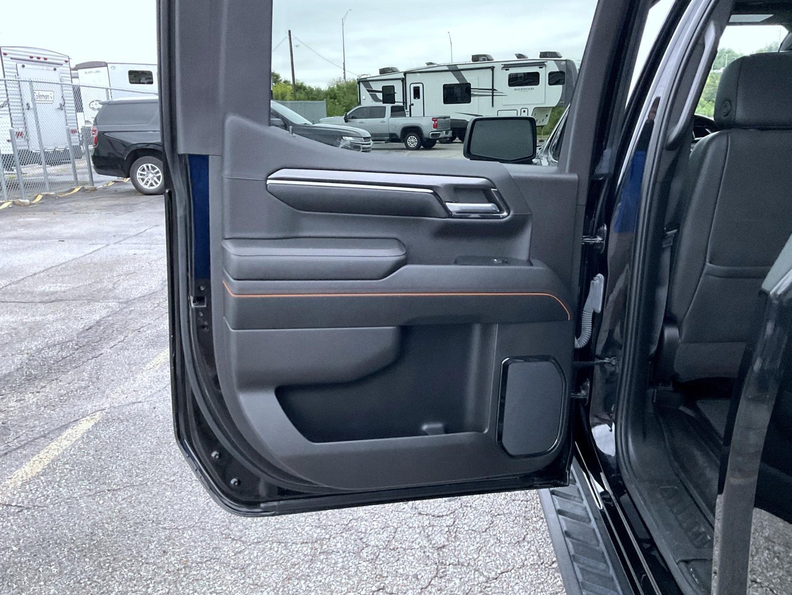 Certified 2024 GMC Sierra 1500 AT4 w/ Technology Package AWD/4WD image 20