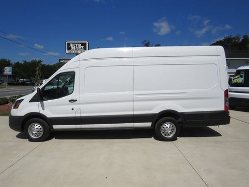 Used 2023 Ford Transit 250 148 High Roof Extended AWD image 12