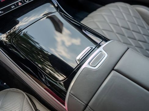 Used 2023 Mercedes-Benz S 580 4MATIC Sedan image 12