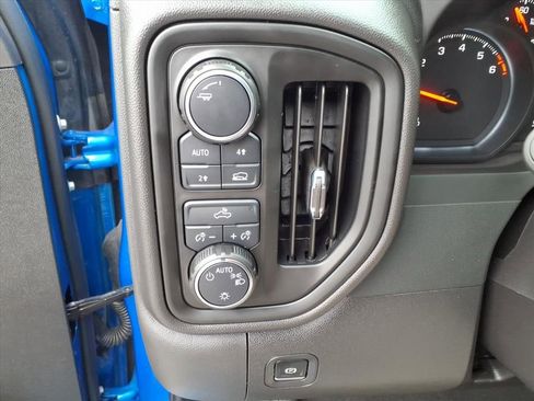 Used 2025 Chevrolet Silverado 1500 Custom w/ Turbomax Blackout Package image 25