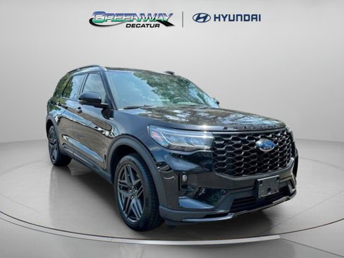 Used 2025 Ford Explorer ST-Line w/ ST-Line Street Pack AWD/4WD image 1