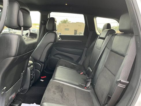 Used 2021 Jeep Grand Cherokee Laredo X image 13