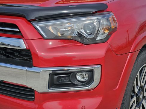 Used 2023 Toyota 4Runner Limited image 14