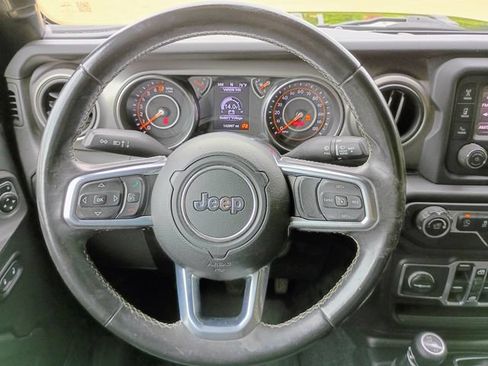 Used 2020 Jeep Gladiator Sport w/ Quick Order Package 23S AWD/4WD image 27