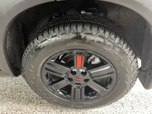 Used 2025 Nissan Rogue SV image 5