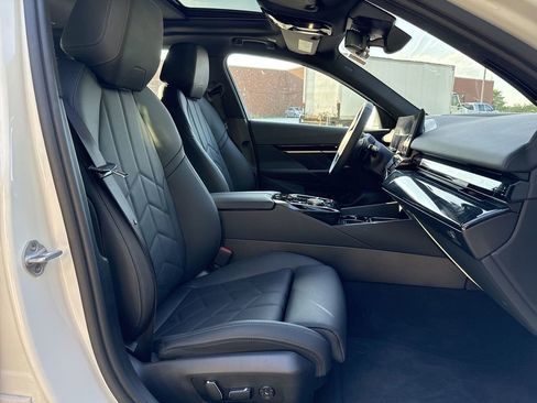 Used 2025 BMW 228i xDrive w/ Premium Package image 28