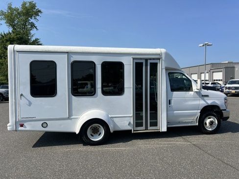 Used 2019 Ford E-350 and Econoline 350 Super Duty w/ Shuttle Bus Prep Package RWD image 7