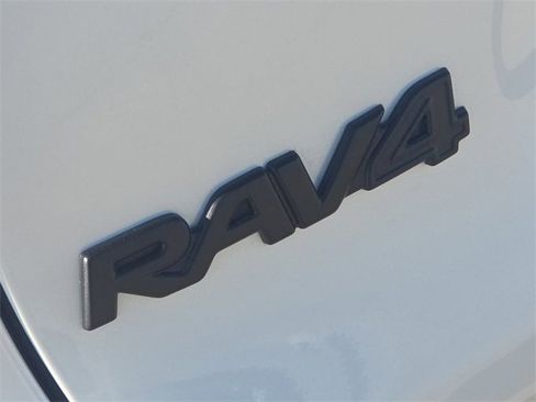 Used 2025 Toyota RAV4 XLE Premium image 11